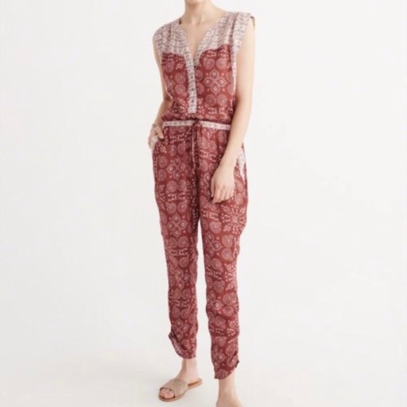 Abercrombie Paisley Red Jumpsuit Size S - Picture 2 of 7
